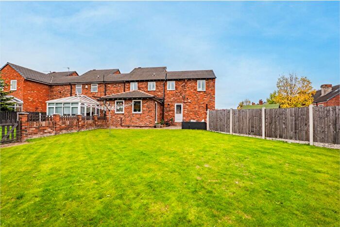 5 Bedroom Link Detached House For Sale In Packman Way, Wath-Upon-Dearne, S63