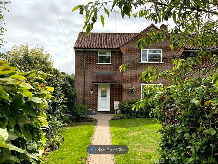 3 Bedroom End Of Terrace House To Rent In Chaloner Rd, Lindfield, RH16