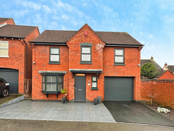 4 Bedroom Detached House For Sale In Anglia Drive, Church Gresley, DE11