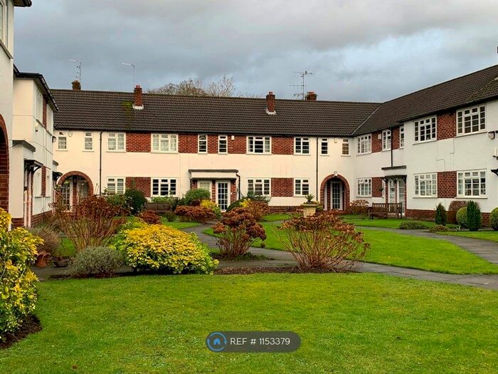 2 Bedroom Flat To Rent In Brooklands House, Sale M33