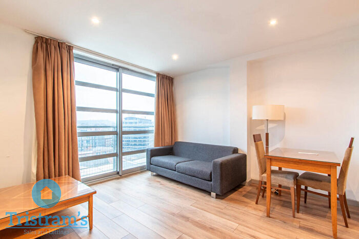 1 Bedroom Apartment To Rent In The Ice House, Bolero Square, NG1