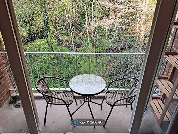 1 Bedroom Flat To Rent In Woodseats, Sheffield, S8