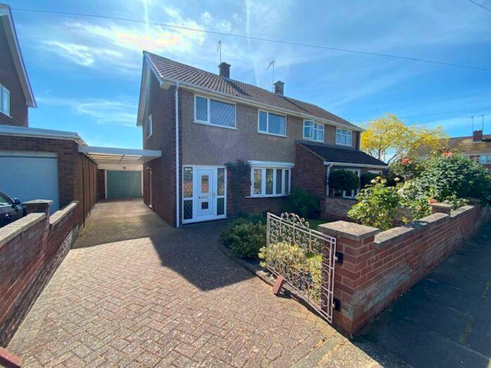 3 Bedroom Semi-Detached House To Rent In Beatty Gardens, Corby, NN17