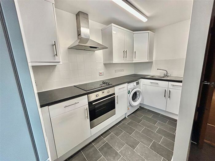 1 Bedroom Apartment To Rent In Chardlace Walk, Nottingham, NG1