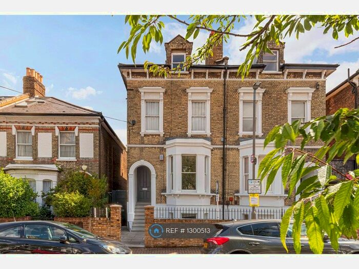 3 Bedroom Maisonette To Rent In Balham, London SW12