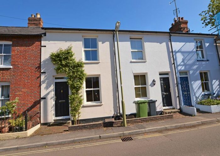 2 Bedroom Property To Rent In Tanhouse Lane, Alton GU34