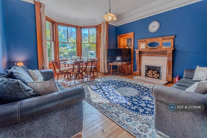 3 Bedroom Flat To Rent In Nile Grove, Edinburgh, EH10