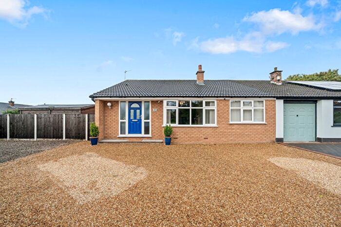 3 Bedroom Semi Detached Bungalow For Sale In Fir Tree Lane, Burtonwood, WA5