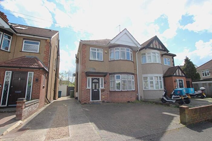 3 Bedroom Semi-Detached House To Rent In Irvine Avenue, Harrow, HA3