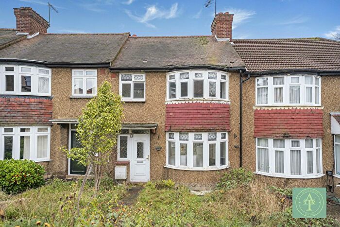 3 Bedroom Terraced House For Sale In Imber Close, Southgate, London, N14