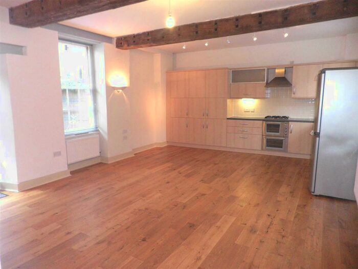 2 Bedroom Flat To Rent In Quayside, Norwich, Norwich, NR3
