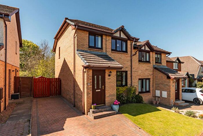3 Bedroom Semi-Detached House For Sale In Old Star Road, Newtongrange, Dalkeith, EH22