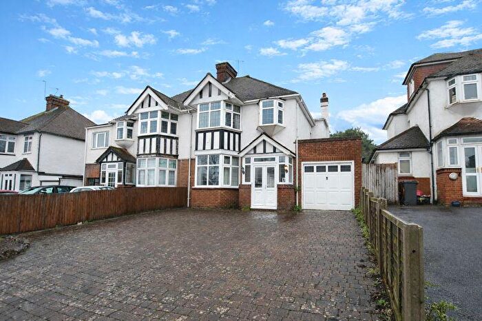 3 Bedroom Semi Detached House For Sale In Square Hill Road, Maidstone, ME15