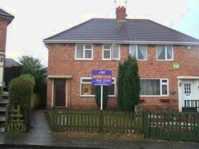 3 Bedroom House To Rent In Chaceley Grove, Birmingham. ., B23