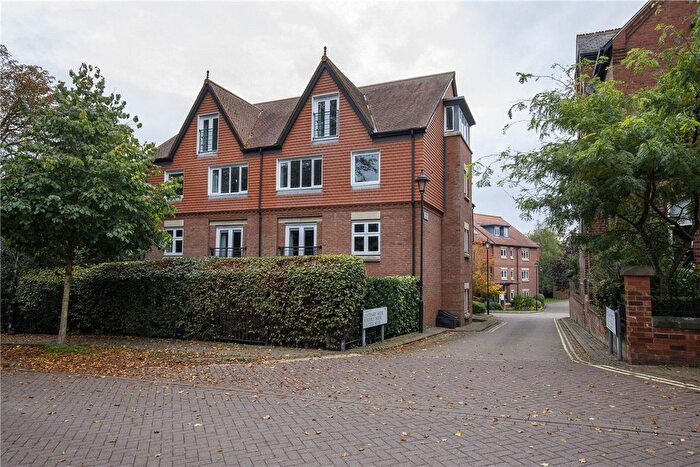 3 Bedroom Flat To Rent In The Avenue, York, North Yorkshire, YO30