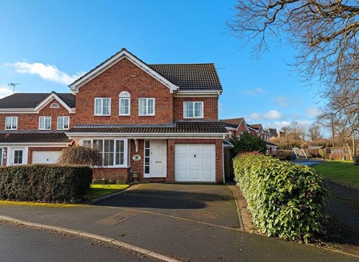 4 Bedroom Detached House For Sale In Sorrel Way, Gillingham, SP8