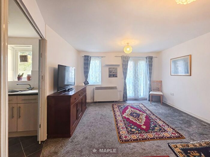 1 Bedroom Flat For Sale In Harrow View, Harrow, HA2