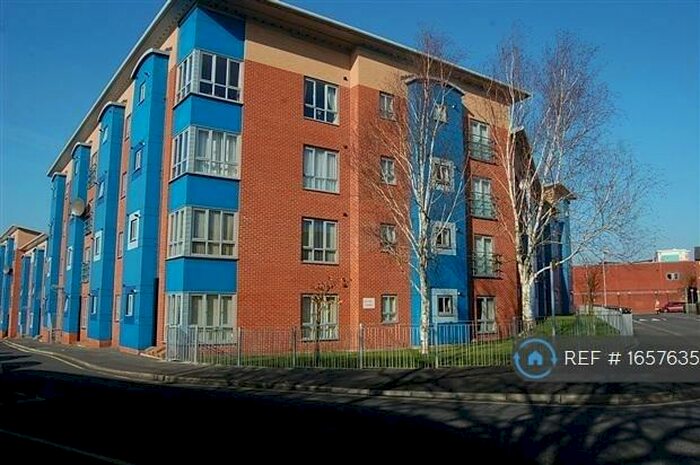 2 Bedroom Flat To Rent In Russell Court, Preston, PR1