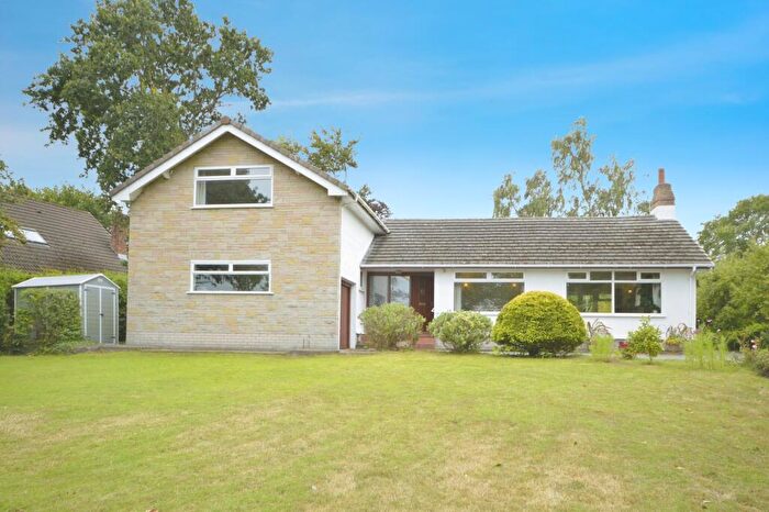 4 Bedroom Bungalow For Sale In Pen Y Bryn Road, Colwyn Heights, Colwyn Bay, Conwy, LL29