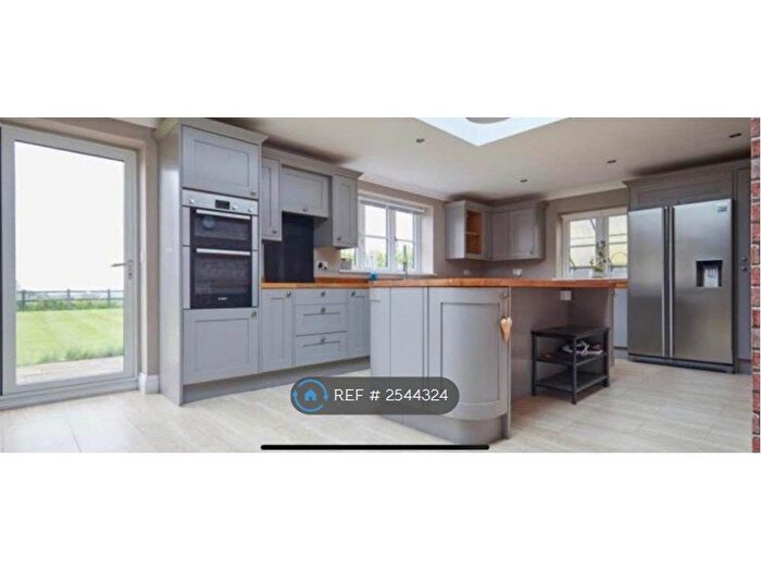4 Bedroom Semi-Detached House To Rent In Fakenham Road, Briston, NR24
