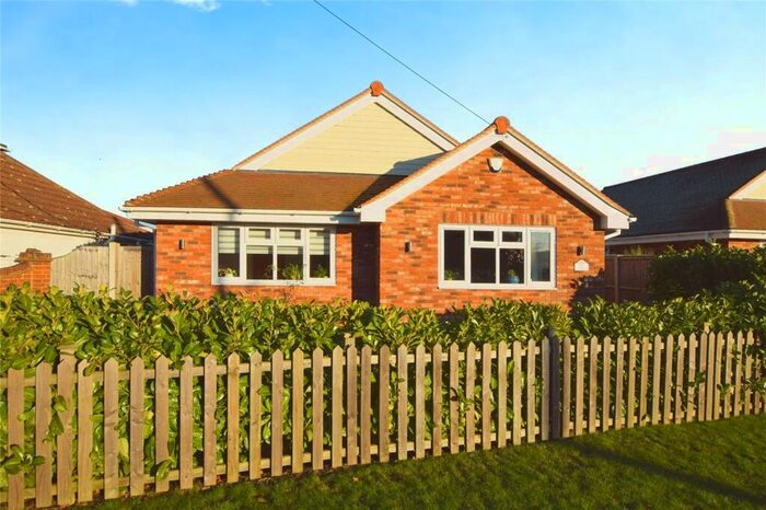 2 Bedroom Bungalow For Sale In Main Road, Woodham Ferrers, Chelmsford, Essex, CM3
