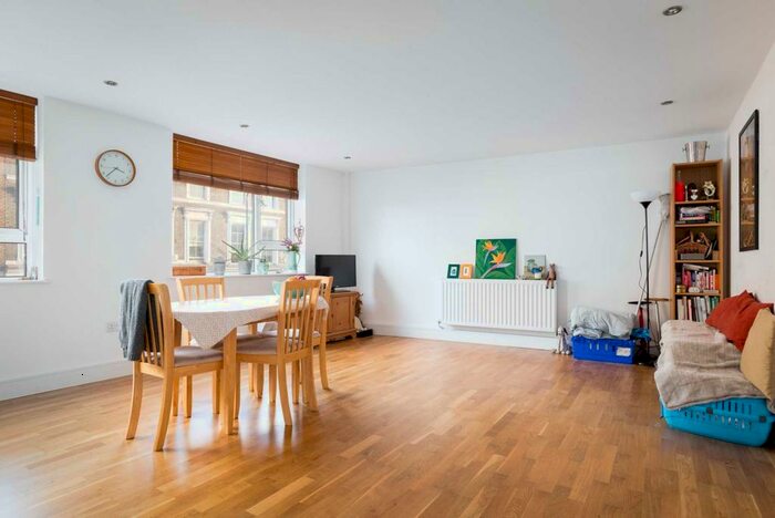2 Bedroom Flat To Rent In Kentish Town Rd, London, NW5