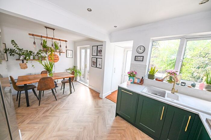 3 Bedroom Terraced House To Rent In Springwood Avenue, Waterlooville, PO7