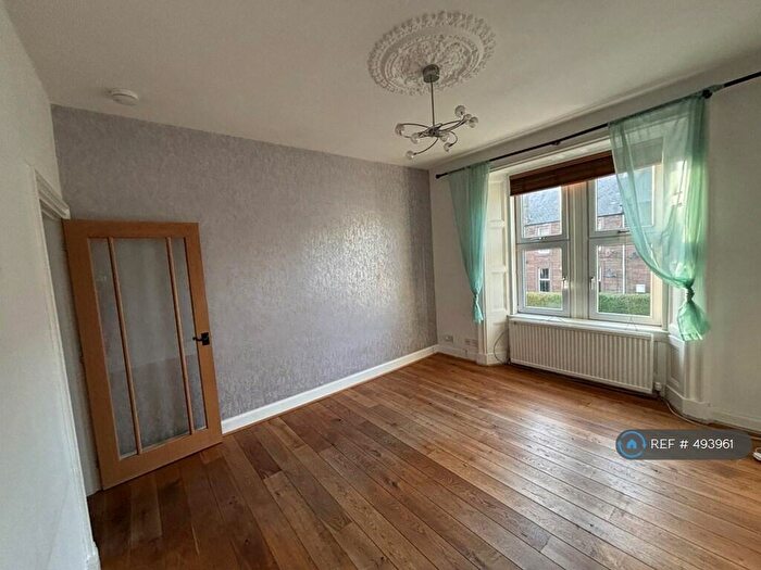 2 Bedroom Flat To Rent In Cairnie Place, Arbroath, DD11