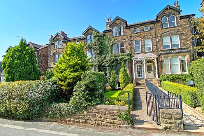 4 Bedroom Duplex To Rent In Kings Road, Harrogate, HG1