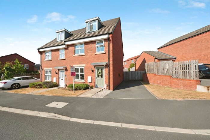 3 Bedroom Semi-Detached House For Sale In Linnet Drive, Rainworth, Mansfield, NG21
