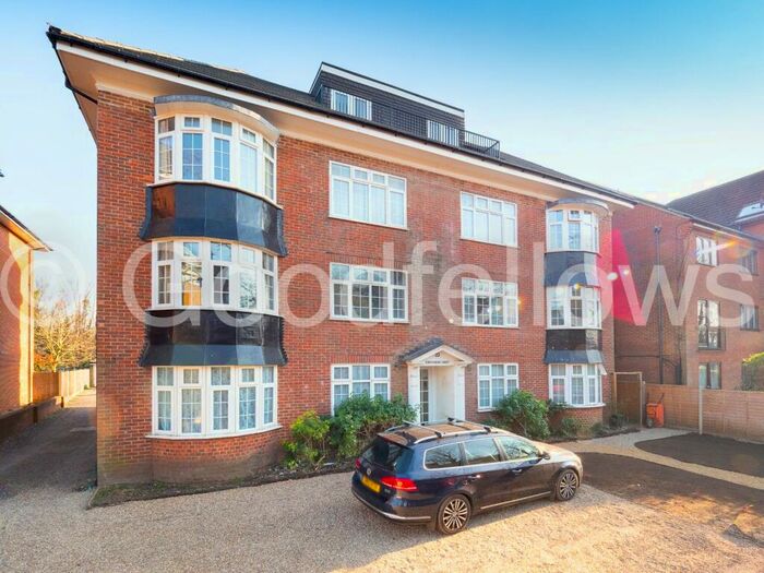 1 Bedroom Apartment To Rent In Stratheden Court, Grove Road, Sutton, SM1