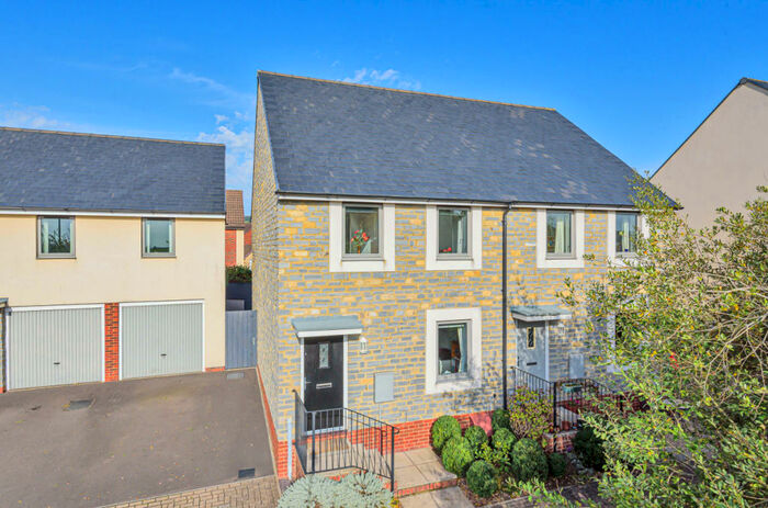 3 Bedroom Semi-Detached House For Sale In Cursley Path, Wells, BA5