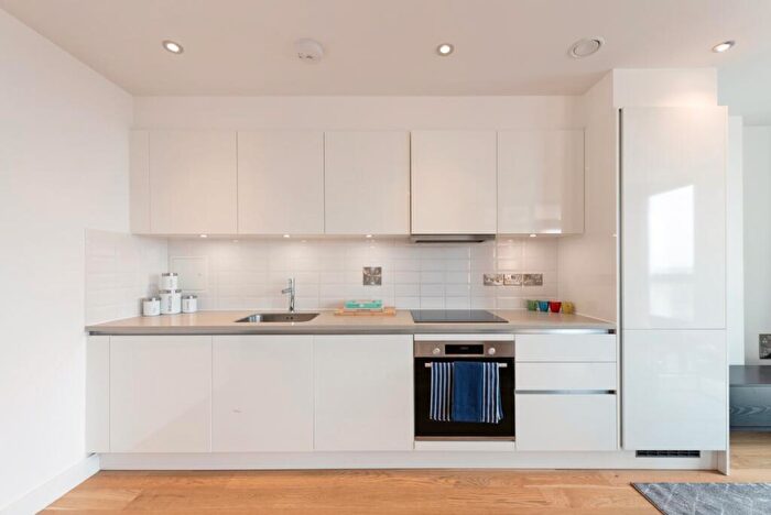 1 Bedroom Flat To Rent In Station Grove, The Assembly, HA0