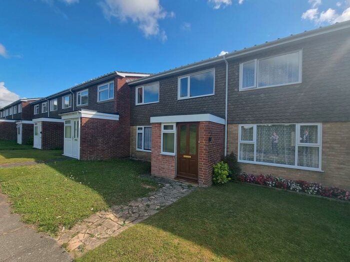 2 Bedroom House To Rent In Gainsborough Close, Salisbury, SP2