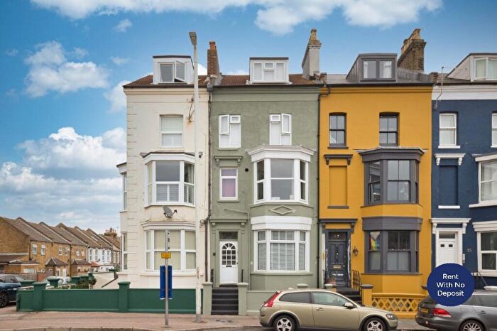 1 Bedroom Flat To Rent In Grange Road, Ramsgate, Kent, CT11