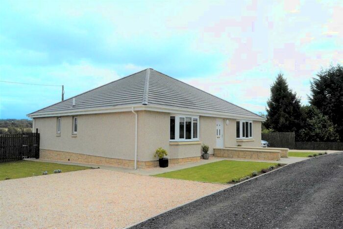 3 Bedroom Bungalow For Sale In Garngrew Cottage, Garngrew Road, Bonnybridge, Stirlingshire, FK4