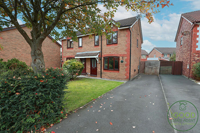 3 Bedroom Semi-Detached House For Sale In Redsands Drive, Preston, PR2