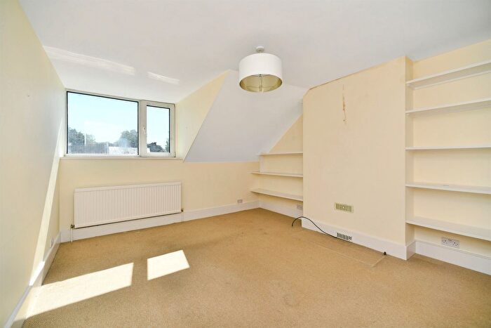 1 Bedroom Flat For Sale In Springfield Road, Brighton, BN1