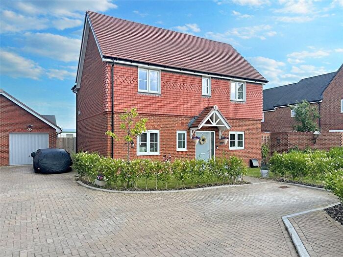 3 Bedroom Detached House For Sale In Claridge Close, Shrivenham, Shrivenham, SN6