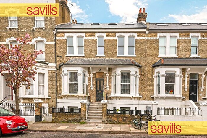 2 Bedroom Flat To Rent In Hetley Road, London, W12