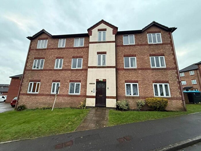 2 Bedroom Flat To Rent In Orchard Court, Trowbridge, Wiltshire, BA14