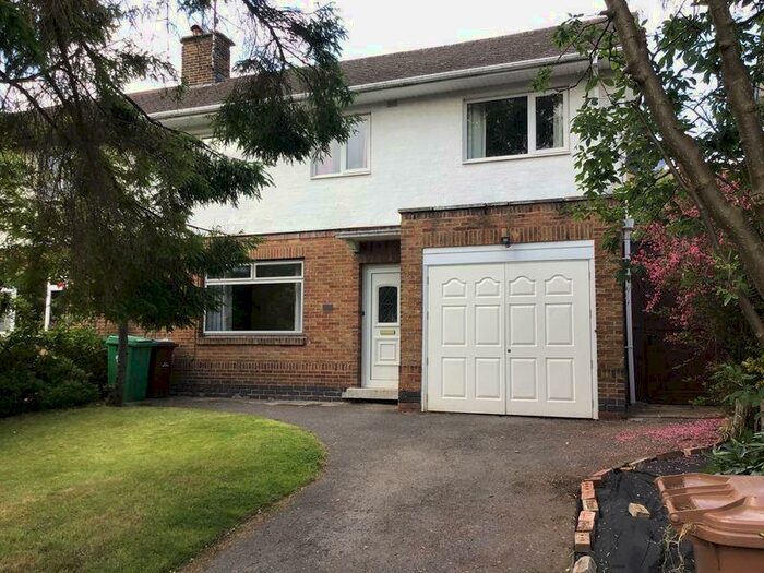 3 Bedroom Semi-Detached House To Rent In Elmswood Gardens, Sherwood, Nottingham, NG5