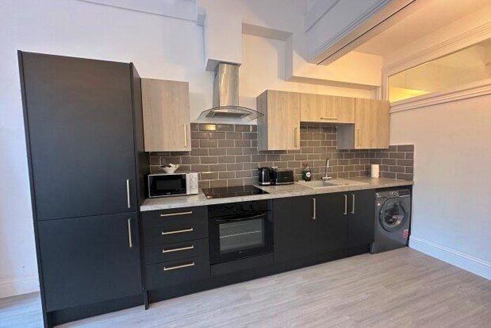 1 Bedroom Flat To Rent In St. Johns North, Wakefield, WF1