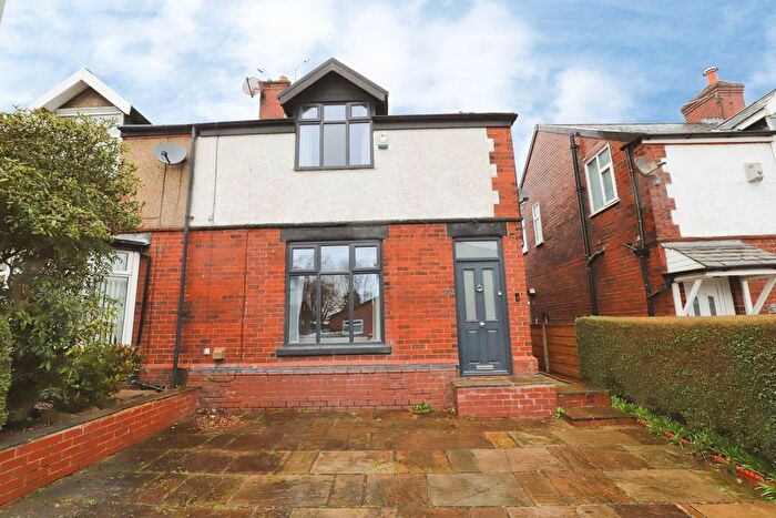 3 Bedroom Semi-Detached House For Sale In Rochdale Old Road, Bury, BL9