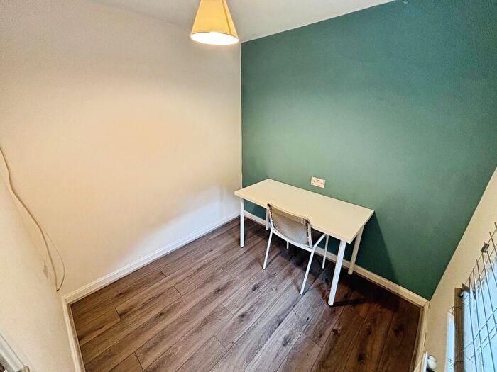 4 Bedroom Detached House For Sale In Lopwell Drive, Liverpool, L6