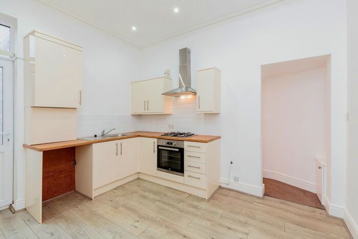 1 Bedroom Flat To Rent In Beach Road, Thornton-Cleveleys, Lancashire, FY5