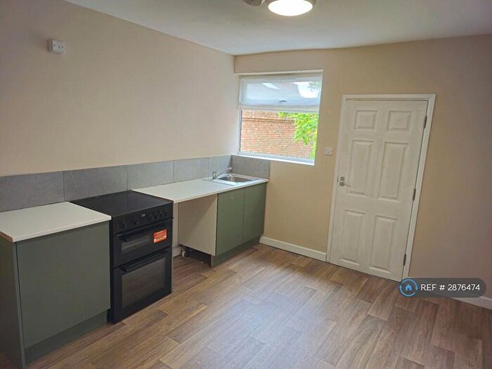 1 Bedroom Flat To Rent In Bell St, Wigston, LE18