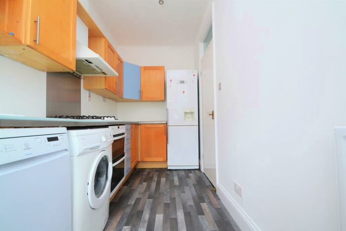 2 Bedroom Flat To Rent In Mount Pleasant Road London, SE13
