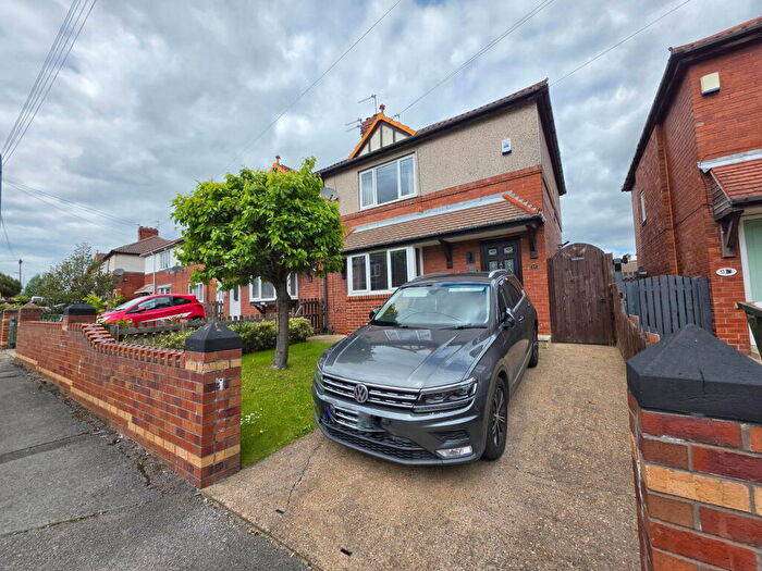 2 Bedroom Semi-Detached House For Sale In Tuxford Crescent, Barnsley, S71