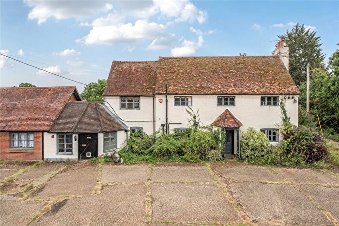 3 Bedroom Semi-Detached House To Rent In Forest Road, Warfield, Bracknell, Berkshire, RG42